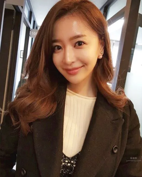 Korean-Style Beauty Ayumu Takeuchi, Turns Out She Is a Japanese Girl photo 4