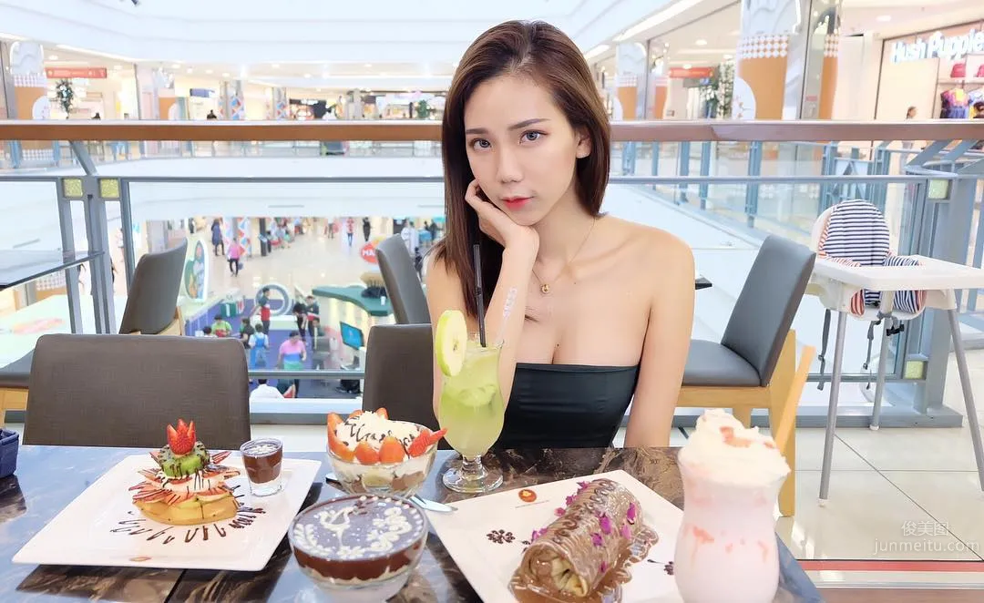 大马氧气美女沛妤IG私房美照_33