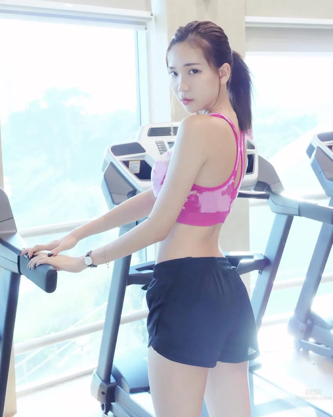 大马氧气美女沛妤IG私房美照_30