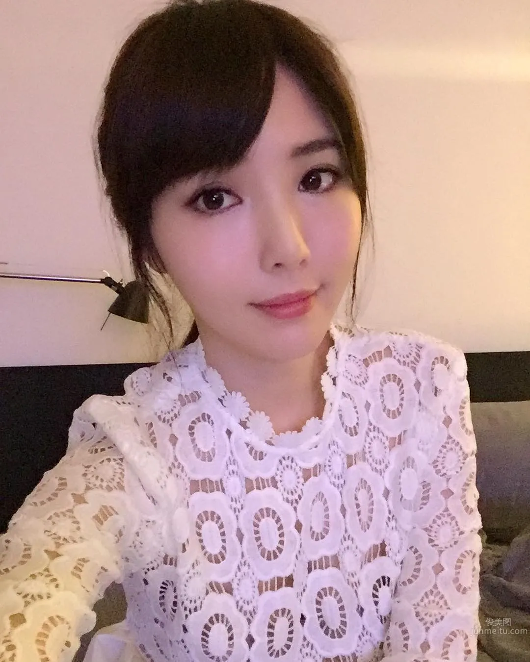 Weather Anchor Zhu Qiyu, Charming and Elegant Campus Beauty photo 19
