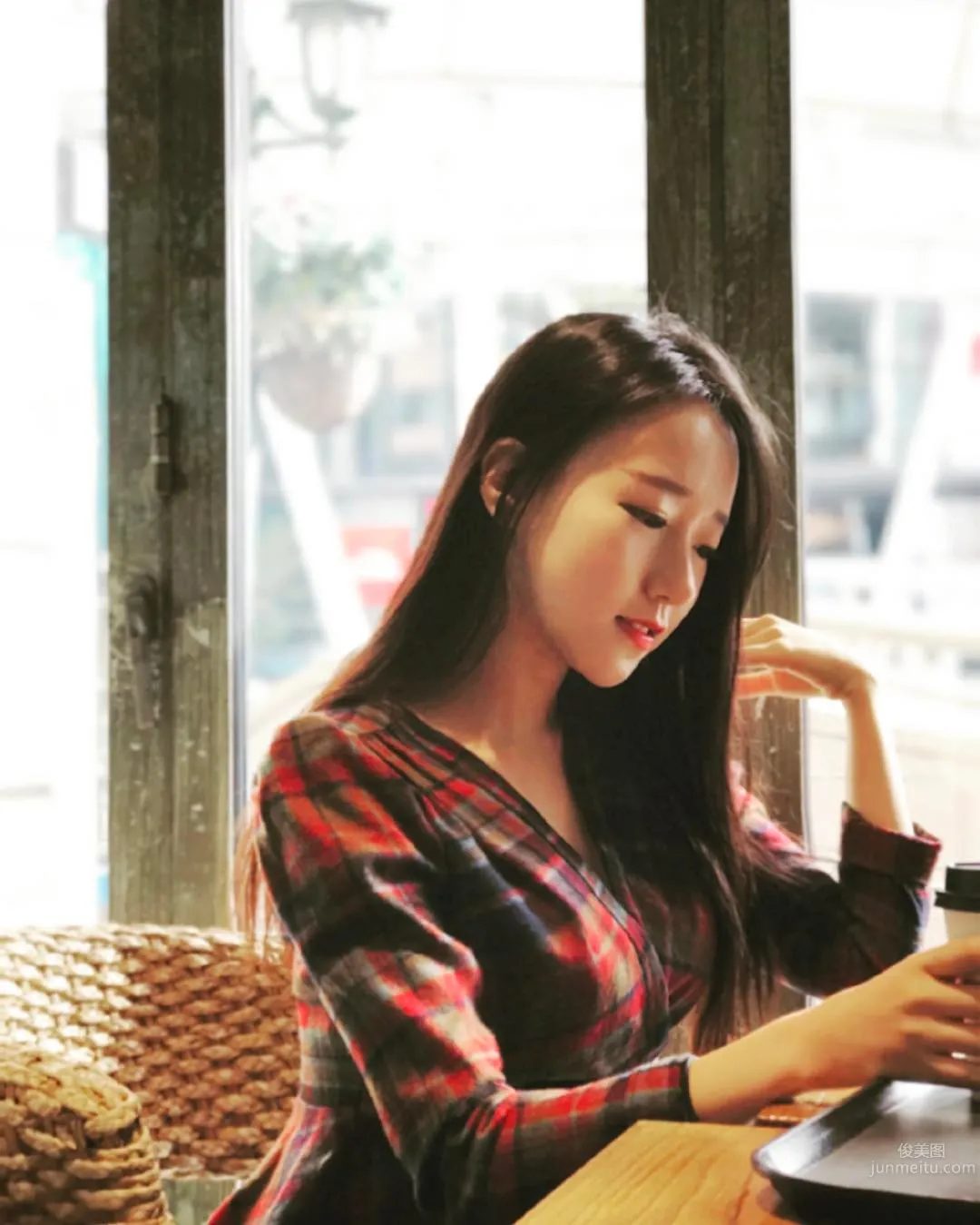Korean Fresh Girl m_loveea Shows Off Hot Figure Doing Yoga photo 4