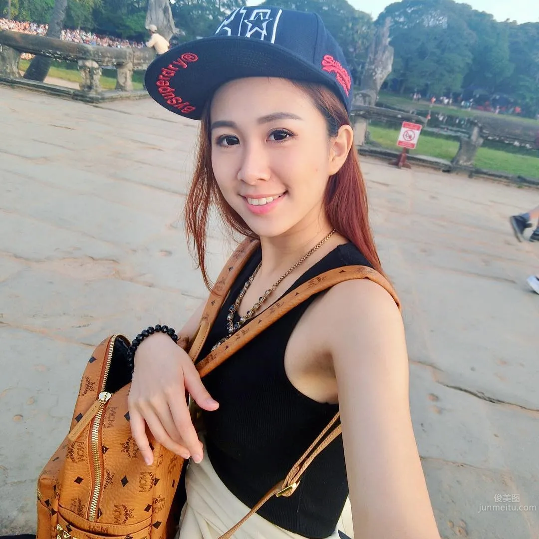 Malaysian Beauty Christine Pang Beach Beautiful Photos photo 11