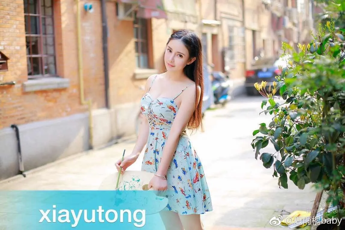 Long-Haired Beauty Xia Yutong Aesthetic Style Street Snap Photo Set photo 8