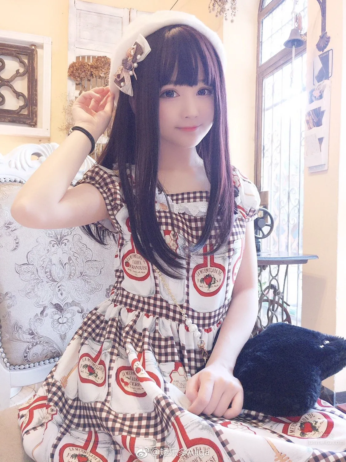 Trickster Girl Aileduo Aliga, the Coser Who Breaks Through the Wall of Dimensions photo 17
