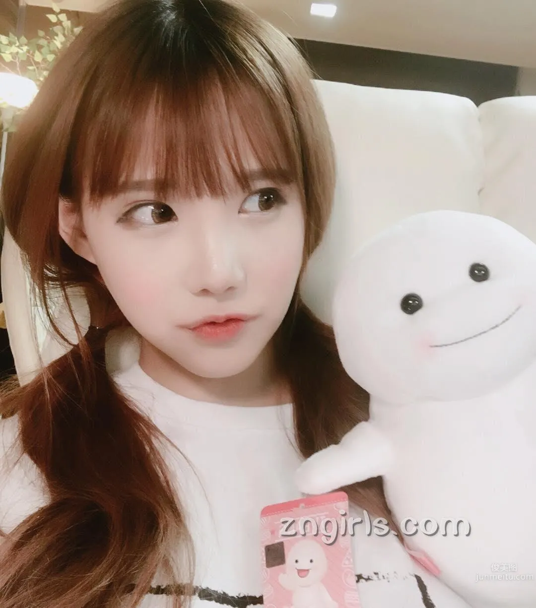 韓國蘿莉料理家素珍 傾心于各種美食小吃 4
