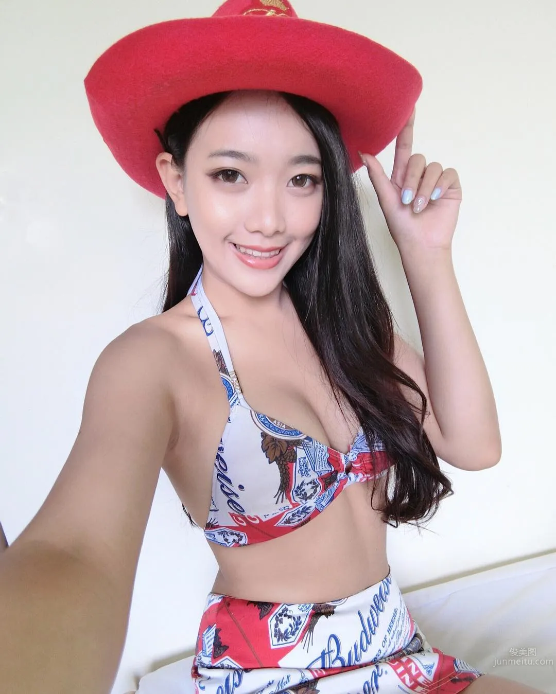 Perfect Goddess Xuanxuan Iris, A Pleasing Standard Beauty photo 8