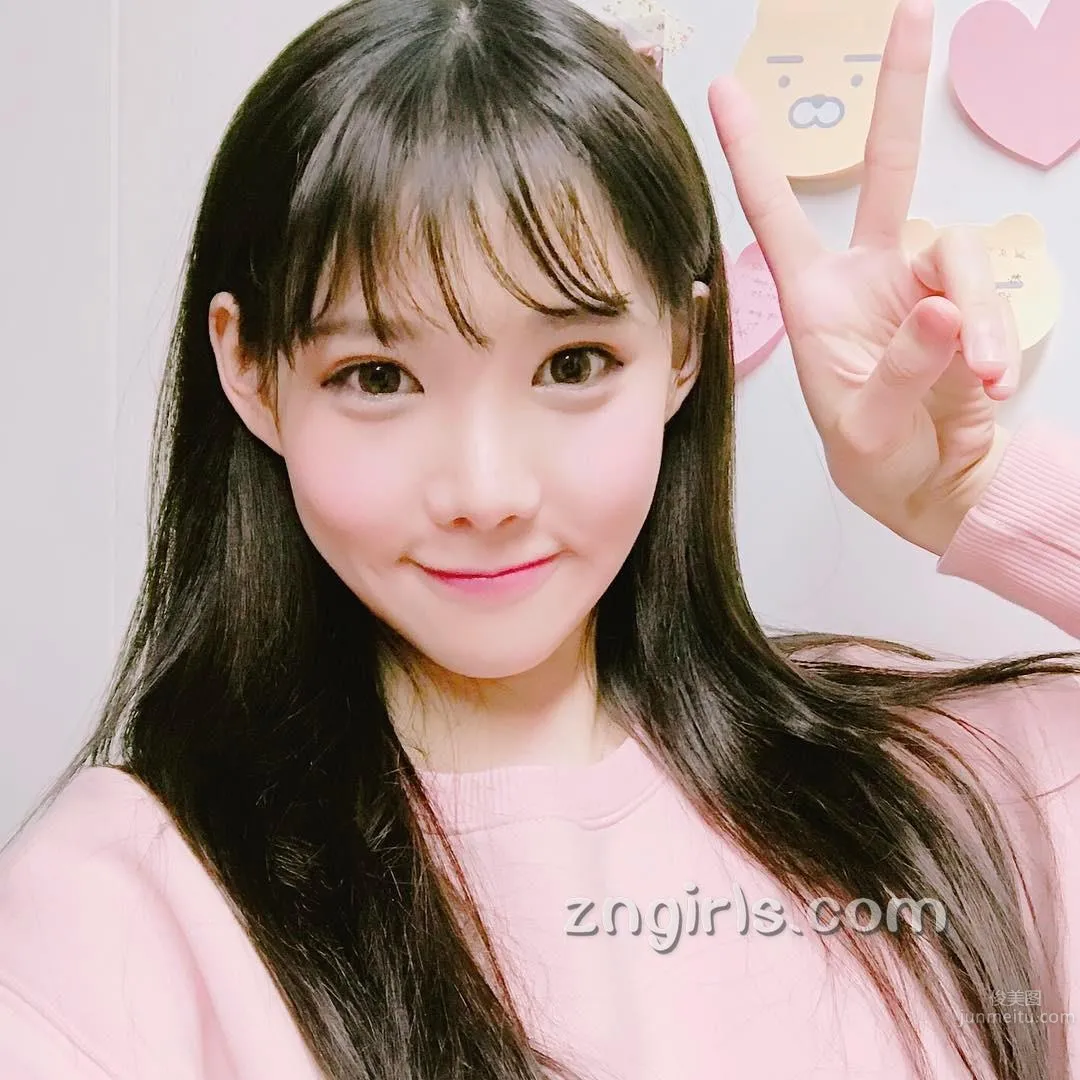韓國蘿莉料理家素珍 傾心于各種美食小吃 17