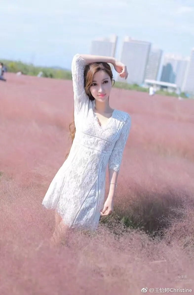 Wang Yiting: Photo Set 2022 photo 2