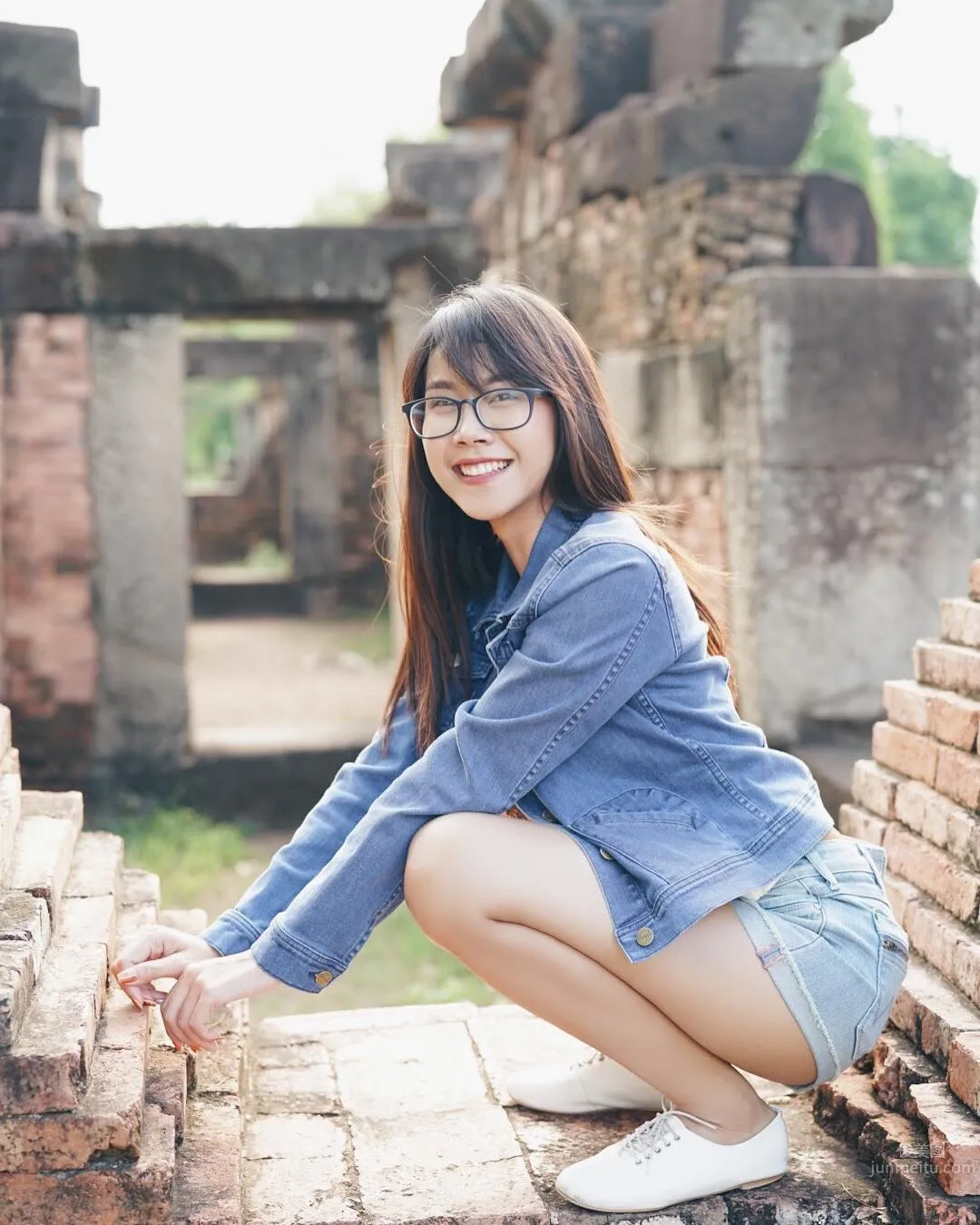 Glasses Girl Panidsara Nakha, A Down-to-Earth Thai Girl photo 24