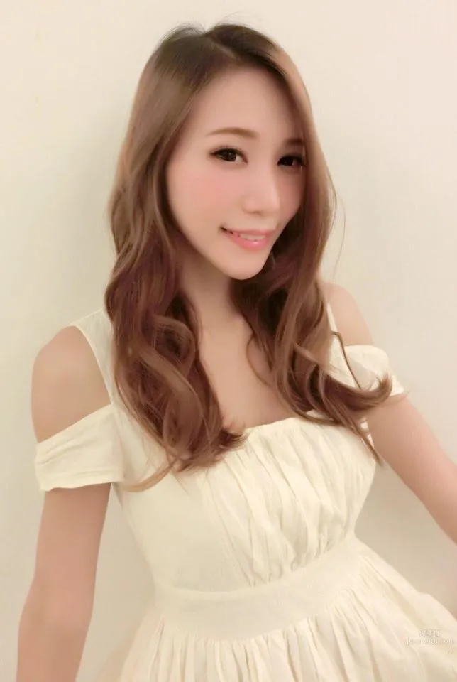 美胸陽光女神楊羽霏 人如其名的耀眼 18