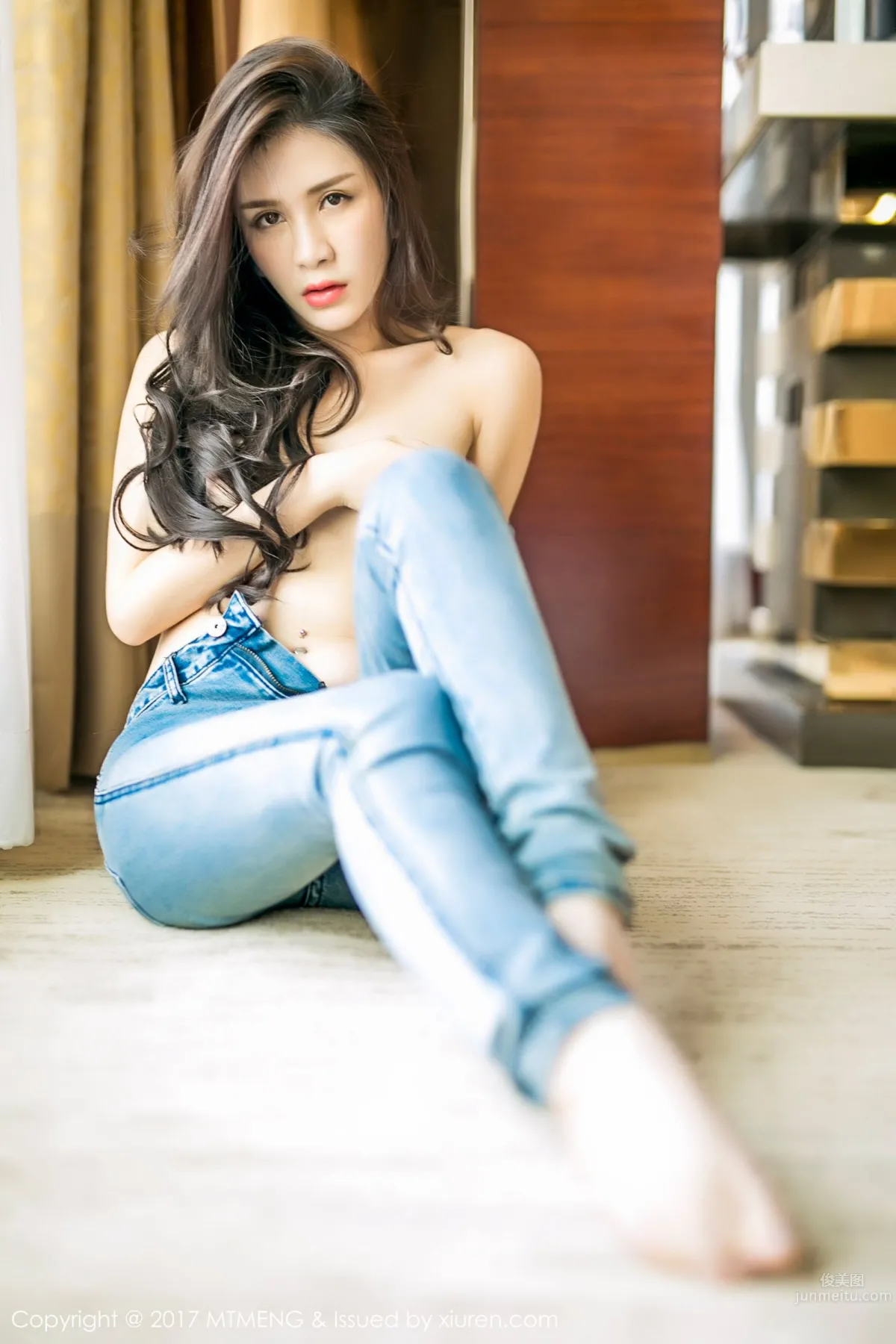 美人李李七七喜喜 香肩玉足牛仔服 20