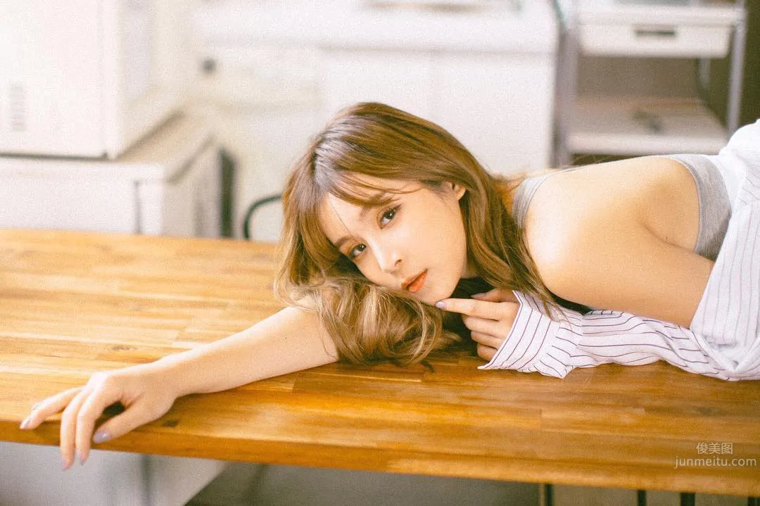 New Country Beauty Blogger Mykxii, Healing and Comforting Private Shoot photo 18