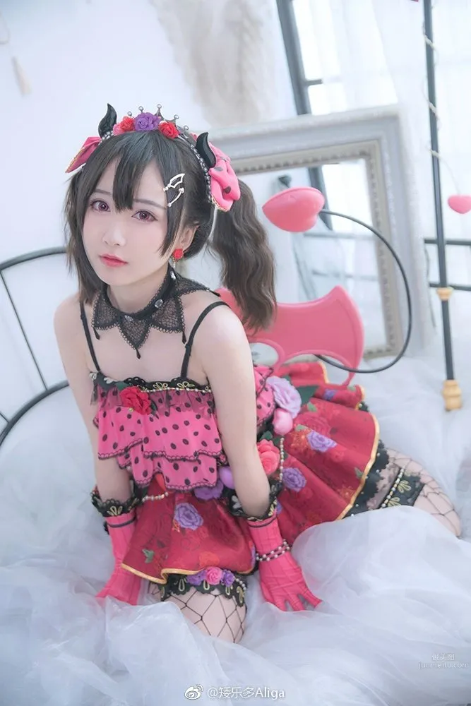 Trickster Girl Aileduo Aliga, the Coser Who Breaks Through the Wall of Dimensions photo 11