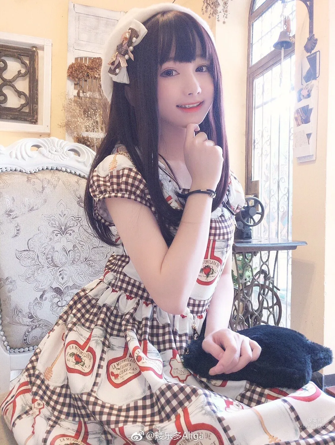 Trickster Girl Aileduo Aliga, the Coser Who Breaks Through the Wall of Dimensions photo 18