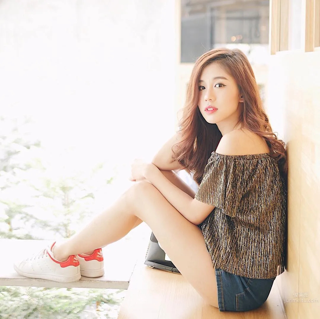 Malaysian Beauty Kelly Tan Sweet Smile Fresh and Cute photo 6