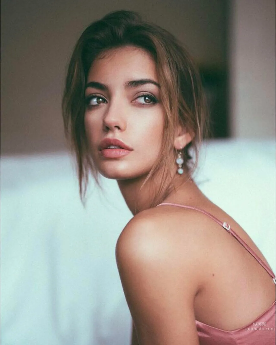 Spanish Young Model Barbara Rodiles, Eyes Locked photo 28