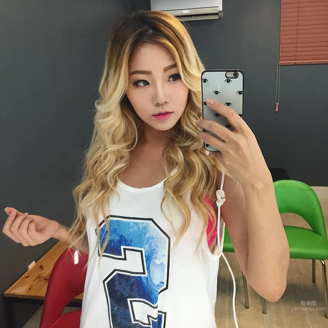 韩国辣妹模特박무비IG私房照_12