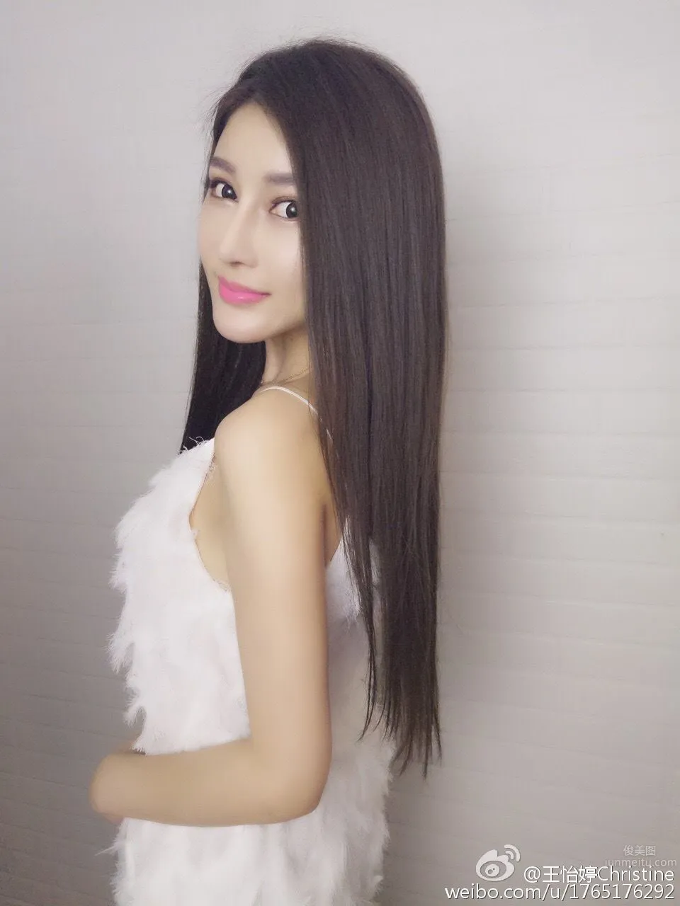 Wang Yiting: Photo Set 2022 photo 13