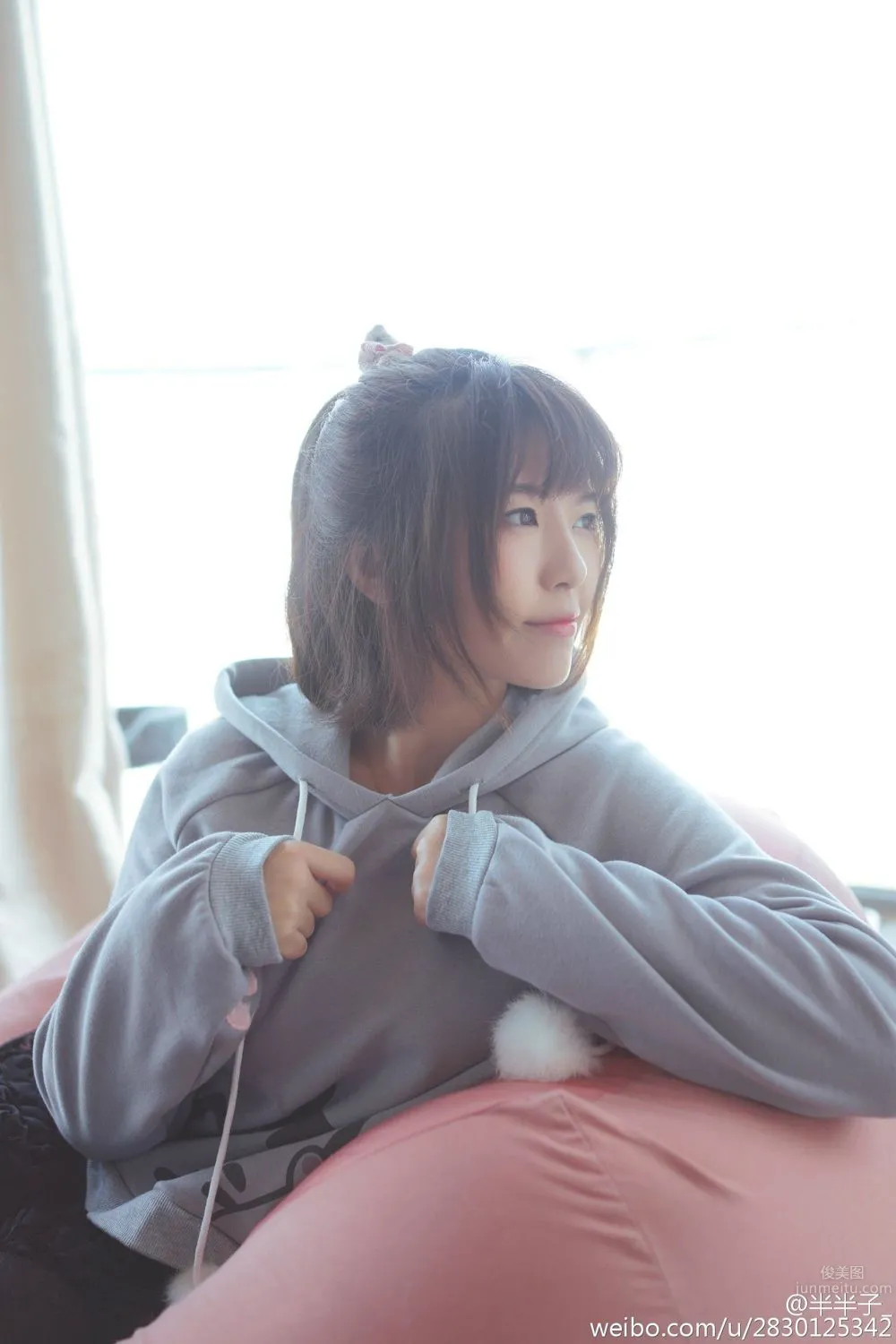 Ban Banzi: Cos photo 28