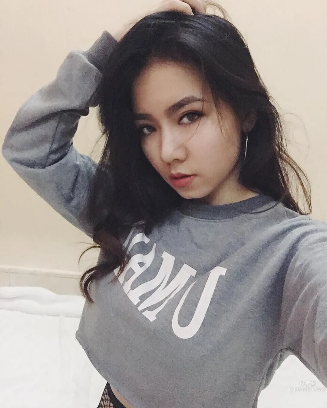 越南模特Jenie Trang Tran 冷豔外表下的性感 17