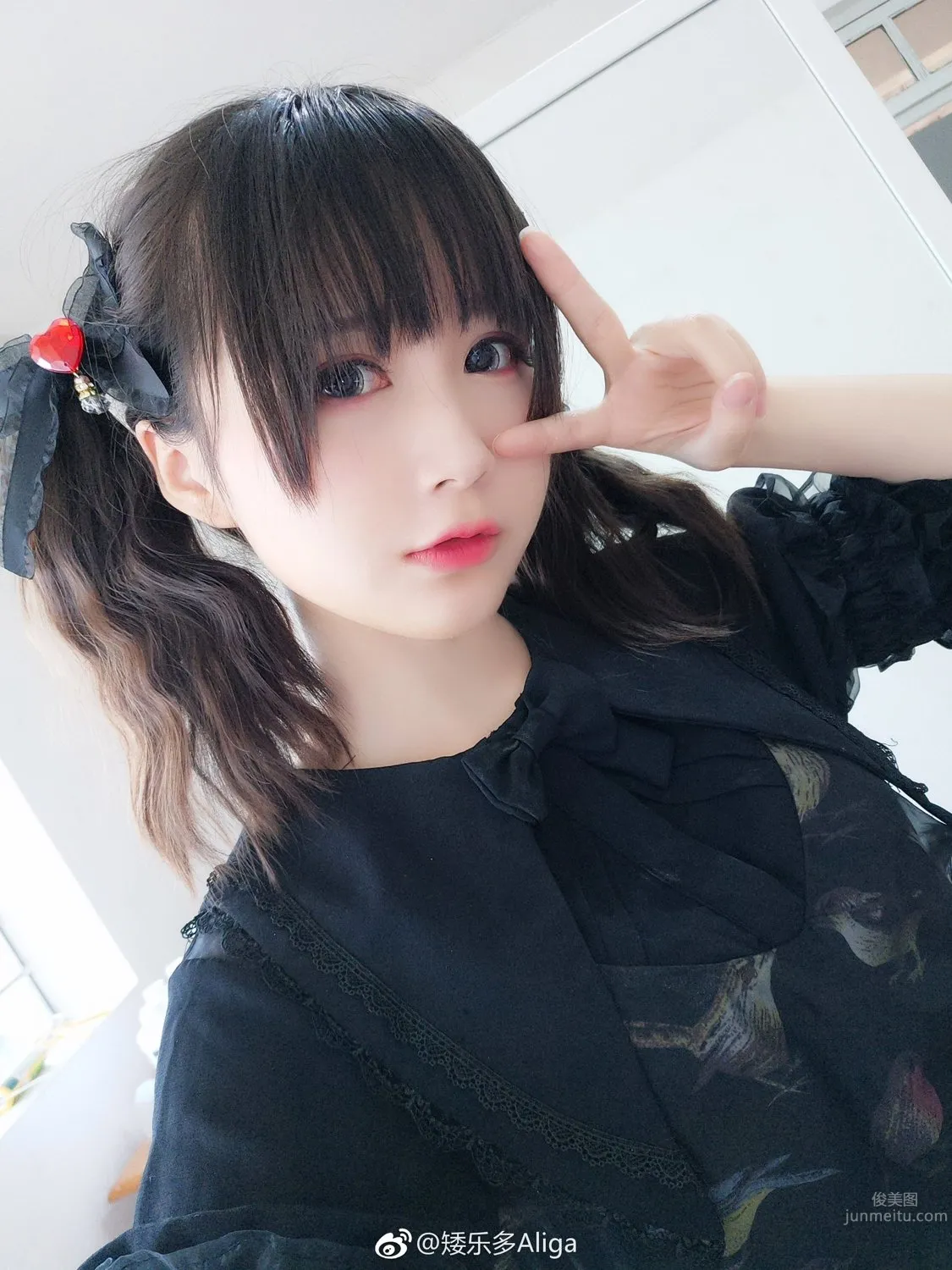 Trickster Girl Aileduo Aliga, the Coser Who Breaks Through the Wall of Dimensions photo 6