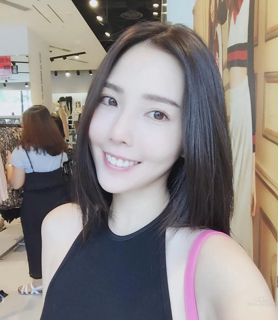 Weather Anchor Zhu Qiyu, Charming and Elegant Campus Beauty photo 15