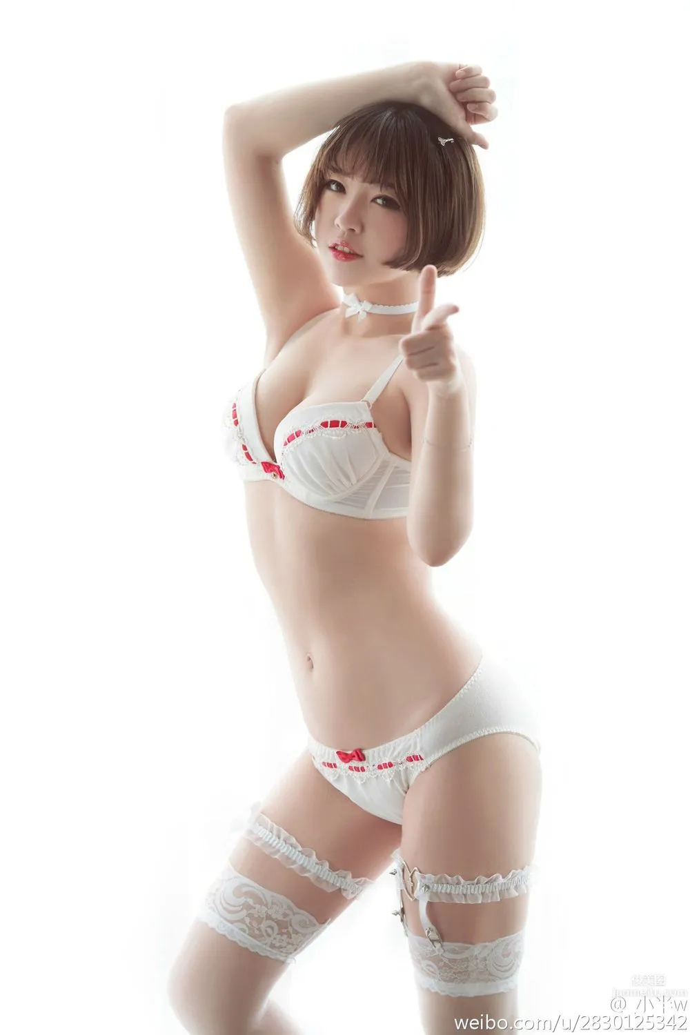 Ban Banzi: Cos photo 38