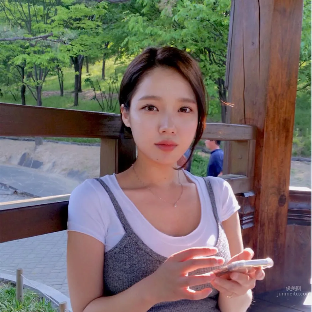 Korean Cute Girl Lee Yu Min Figure That Cannot Be Contained photo 35