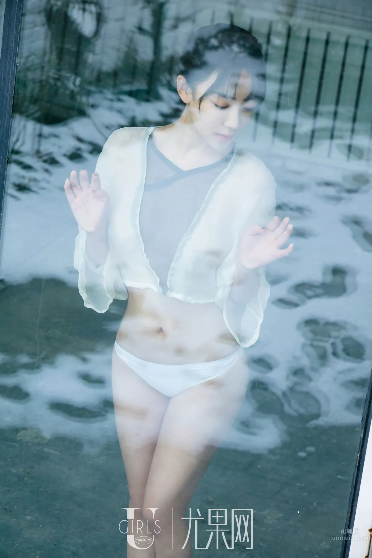 冰清女神张雪馨 充满视觉冲击的降温_1