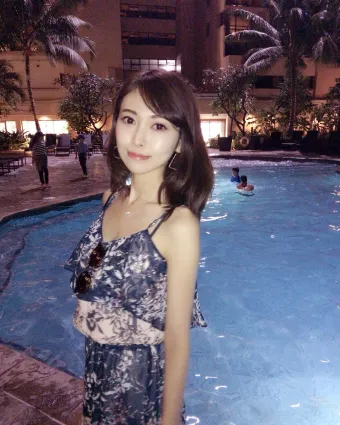 C CHANNEL當紅博主愛美美妝私房照