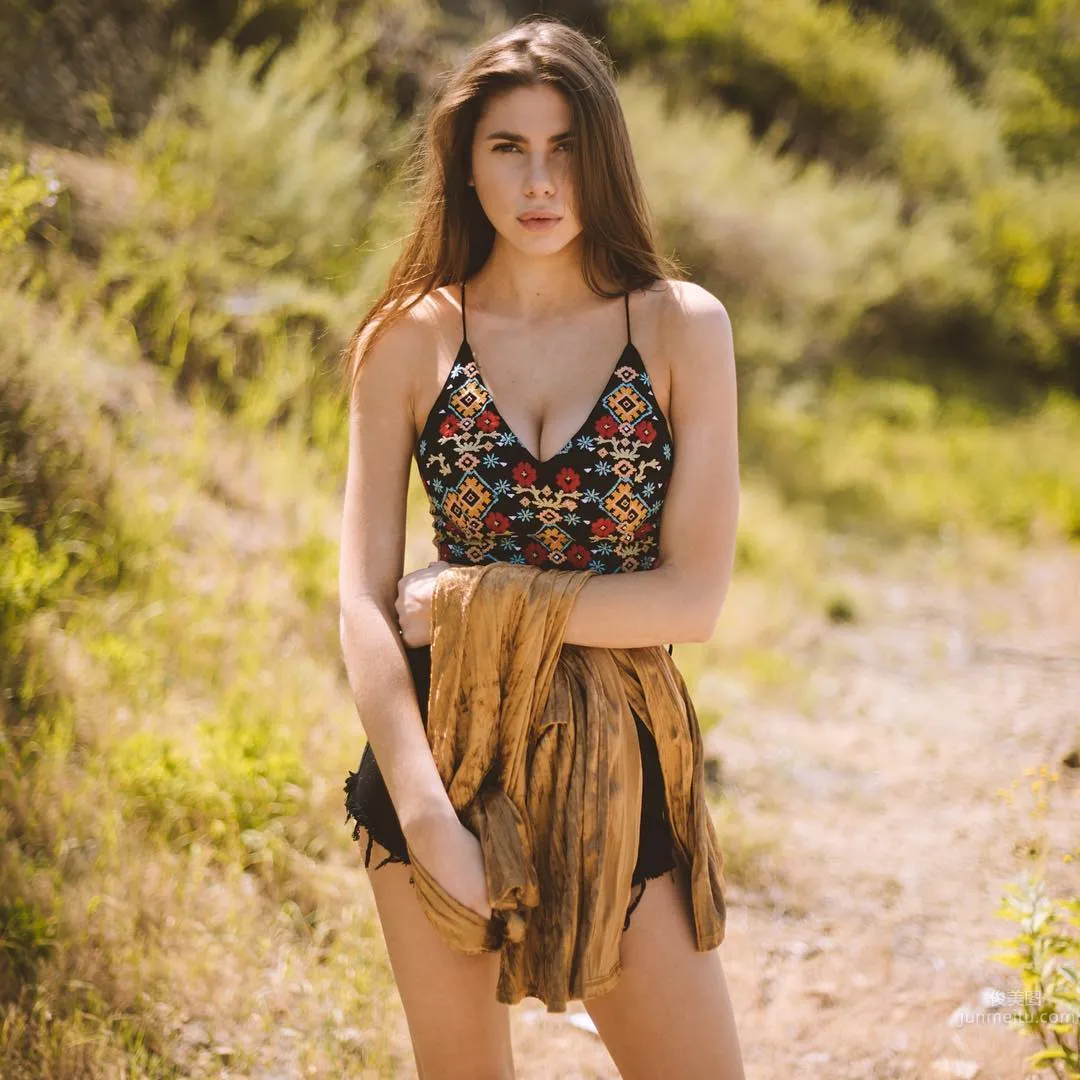Canadian Beauty Model Shannon Dalonzo Photo Selection photo 29