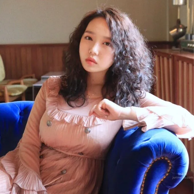 Korean Cute Girl Lee Yu Min Figure That Cannot Be Contained photo 30