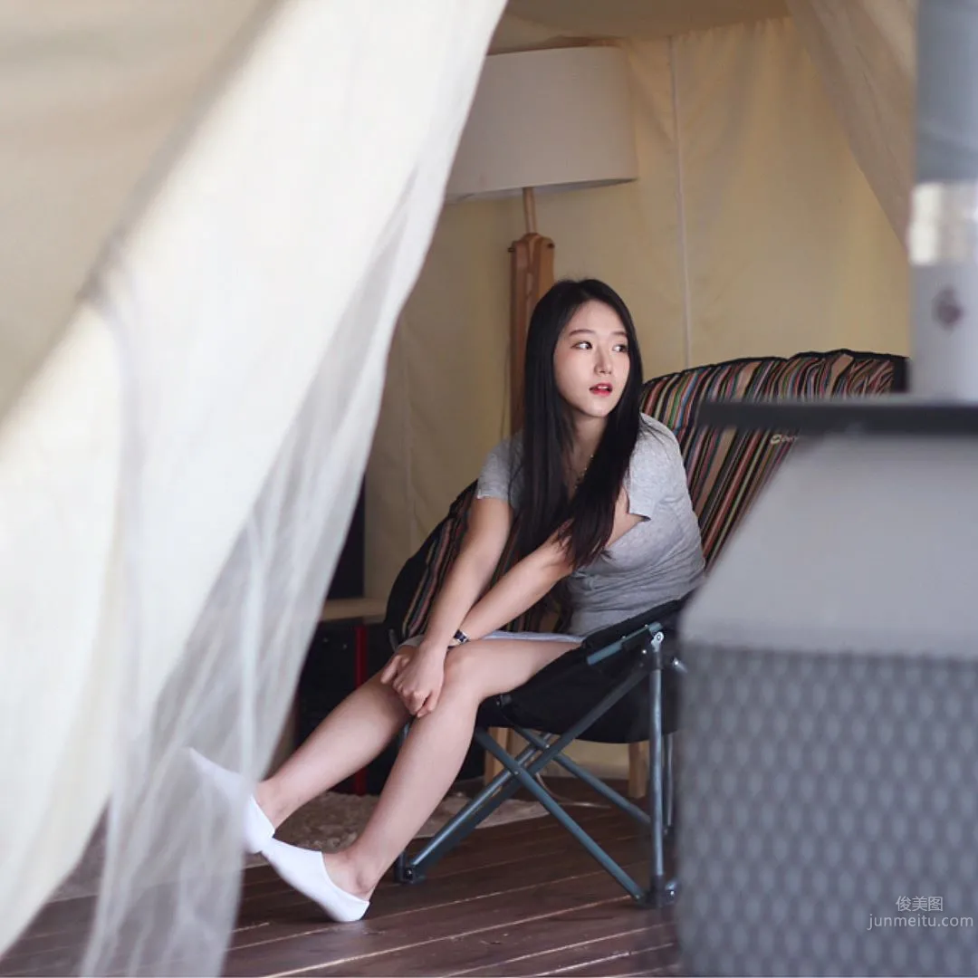 Korean Fresh Girl m_loveea Shows Off Hot Figure Doing Yoga photo 19