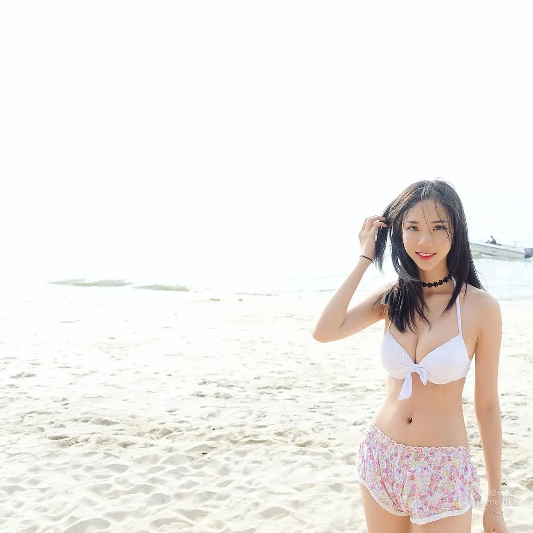 大马氧气美女沛妤IG私房美照_1