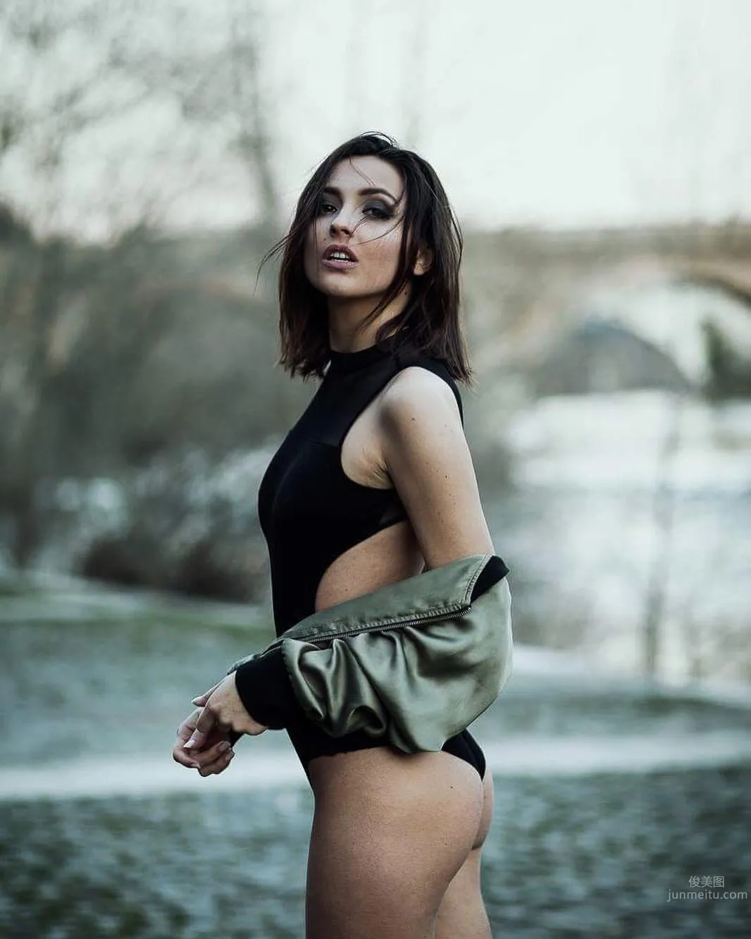 9頭身嫩模Erika Albonetti 意大利濃濃女人味 28