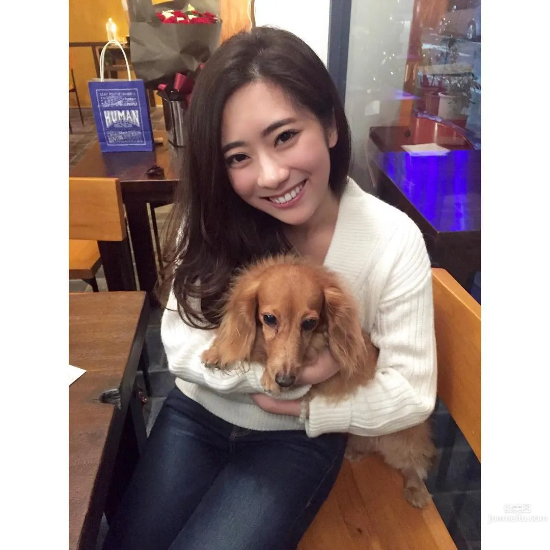 台灣正妹Cady Huang 超兇上圍笑容滿分 4
