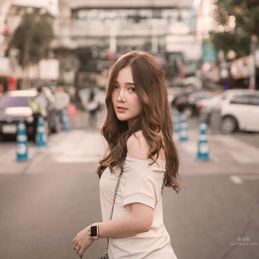Thai Beauty Rossarin Sweet and Lovely, Super Hot Bikini Sparks Imagination photo 27