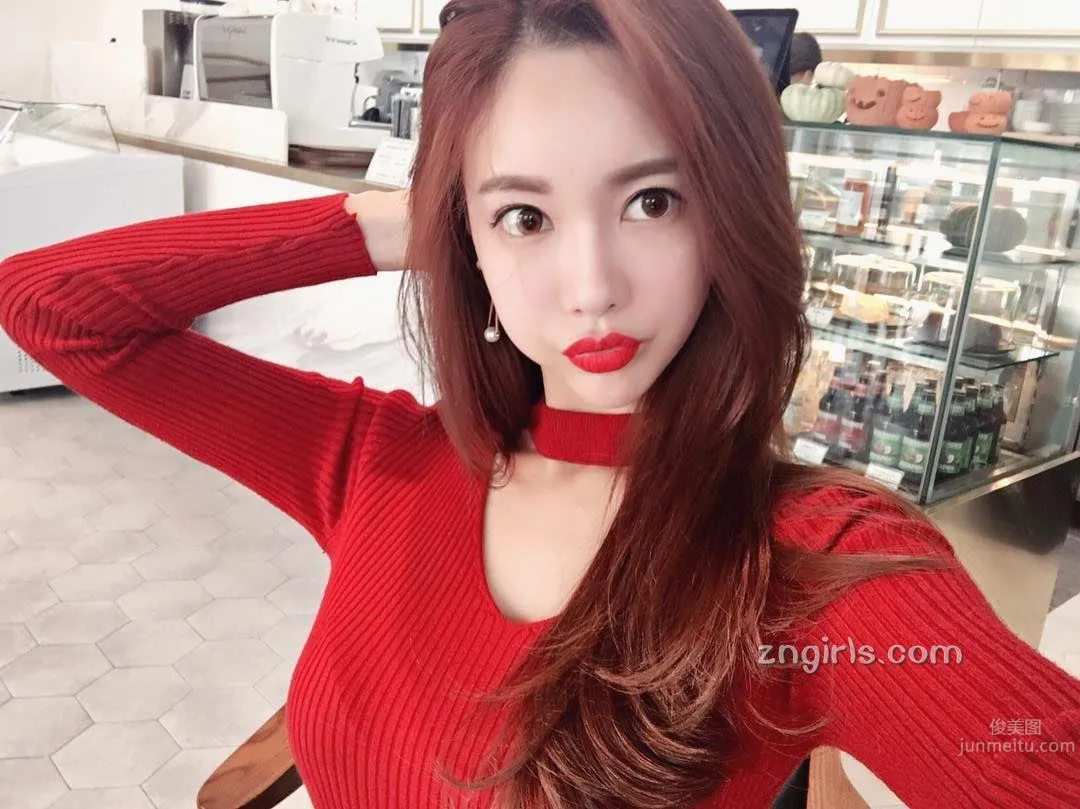 Korean Online Shop Model Hyemi Elegant and Mature Charm photo 3
