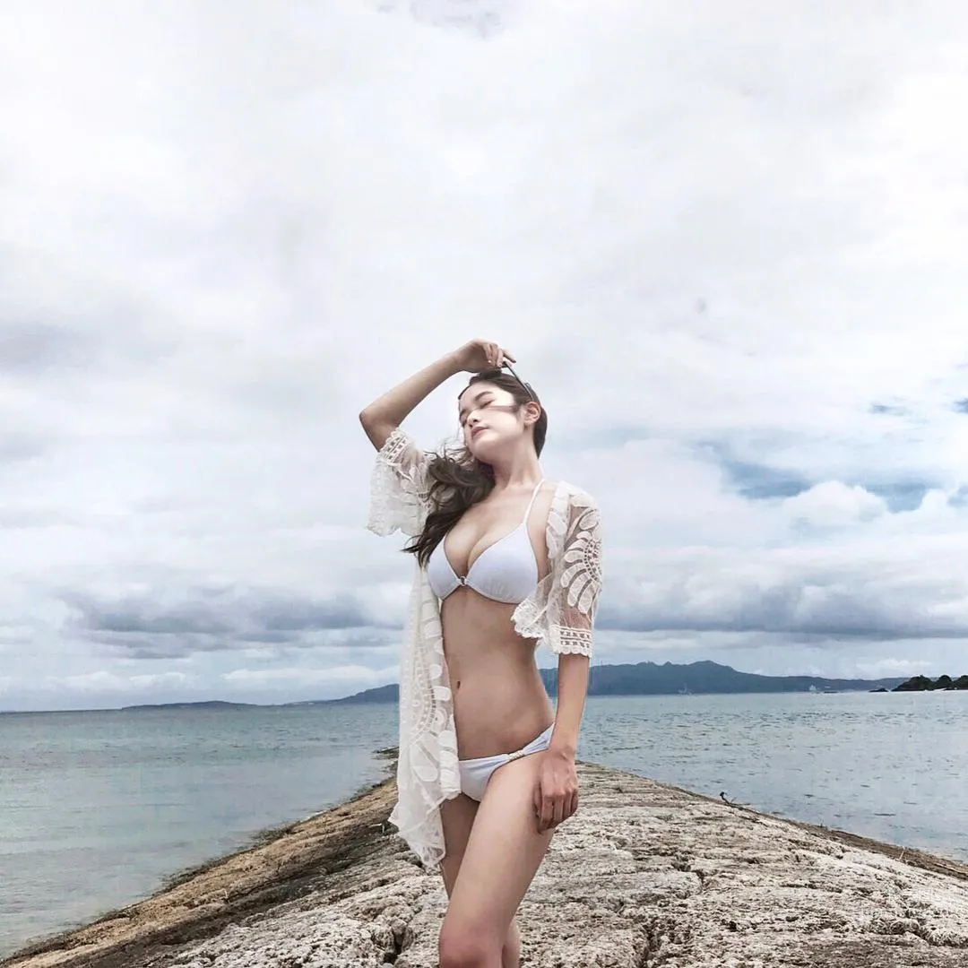 Dongwu Campus Beauty Wang Yian Bare Face Photos Big Release photo 24