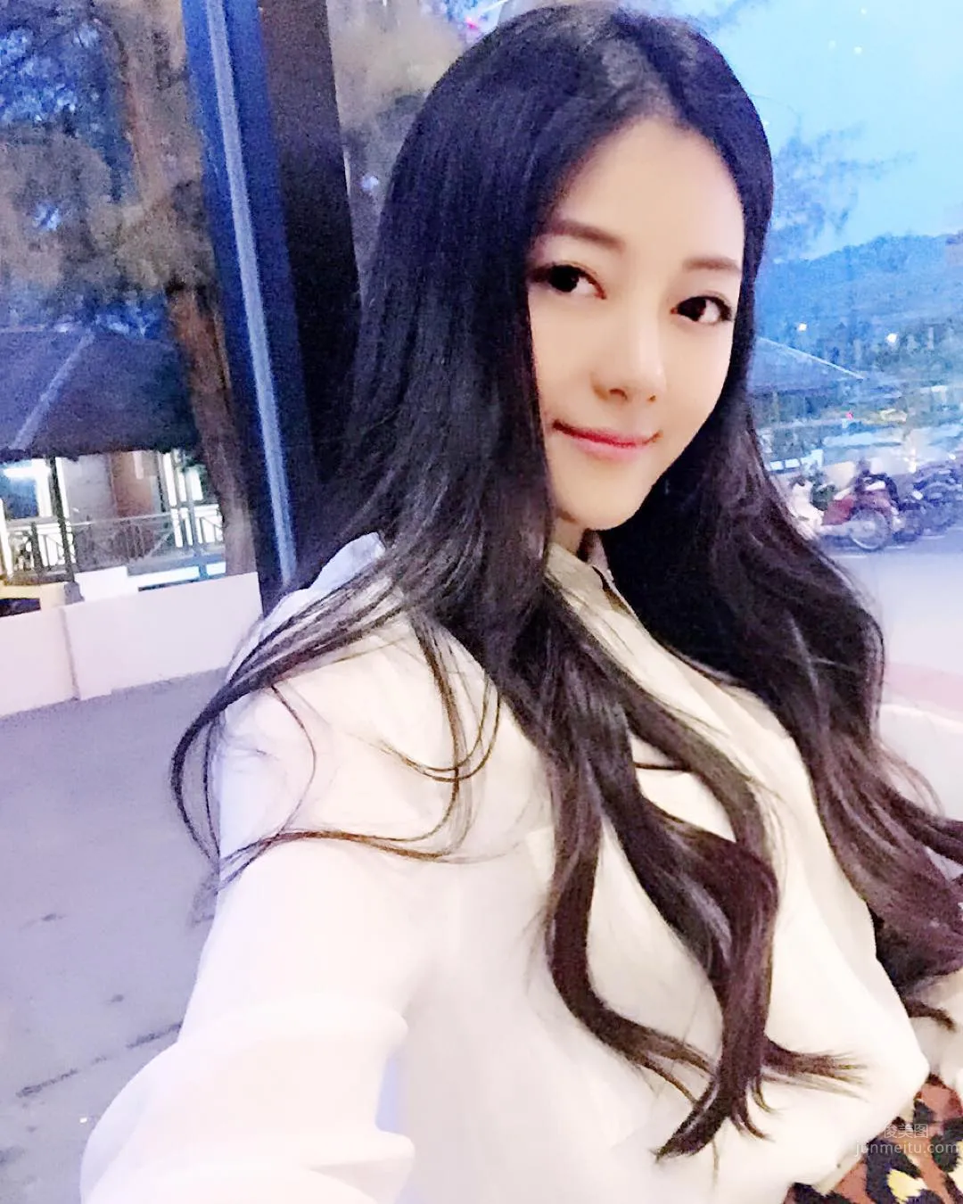 大馬沙巴正妹鄭雁涵 夢幻級明星臉綜合體 4