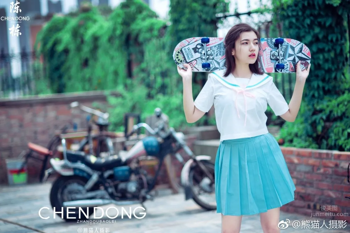 維族美女蘇比 微博時尚私房寫真 54