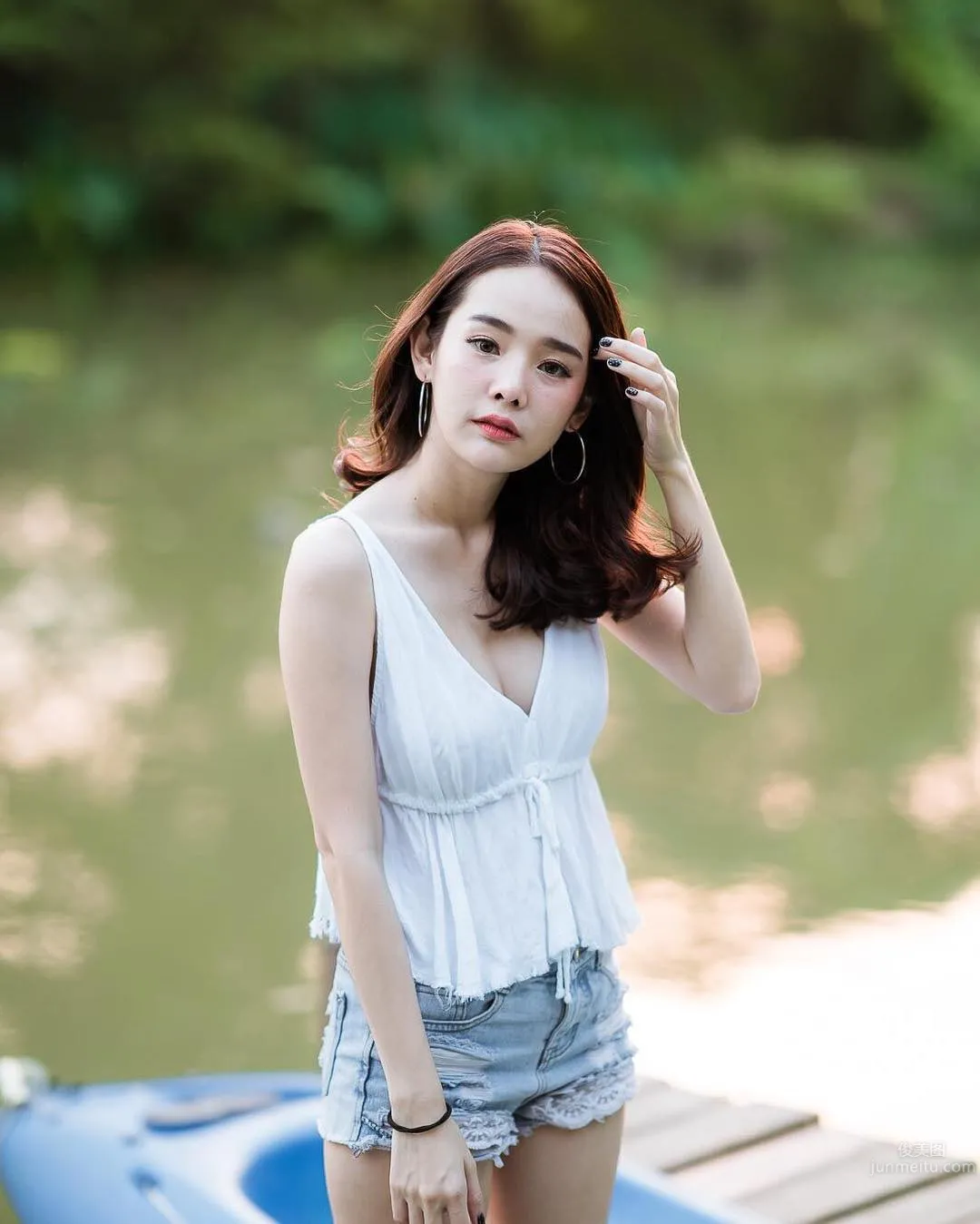 泰國清新短發正妹 Pumpui超細嫩腿逆天 38