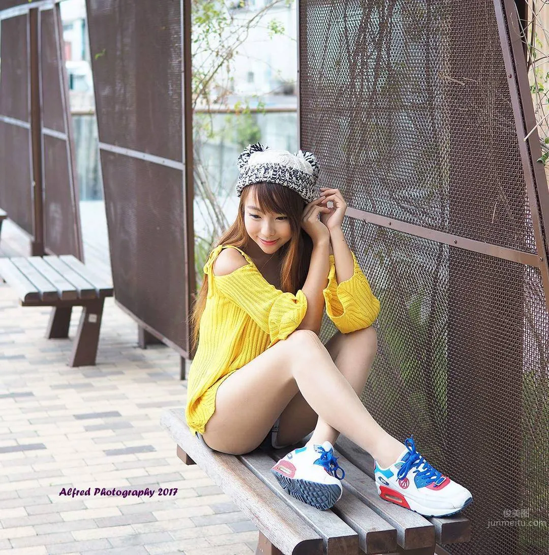 Hong Kong Beauty Su Yi IG Playful Private Shoot Photos photo 9