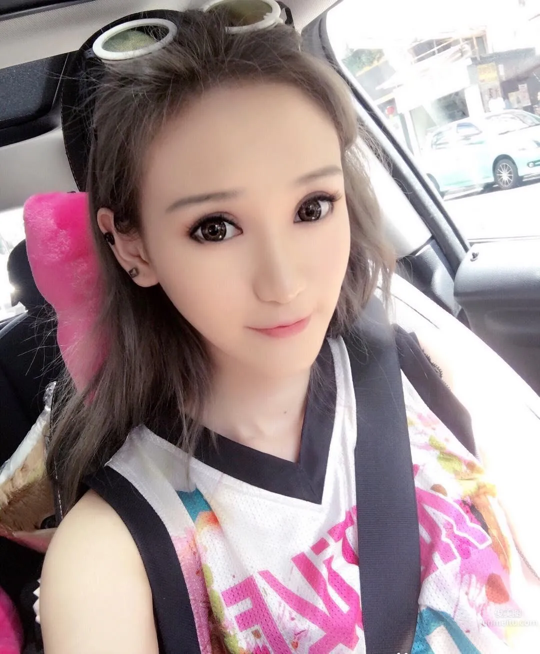 香港DJ姐妹花Troyi&amp;Lokyii 美女組合雙兒遊天下 19
