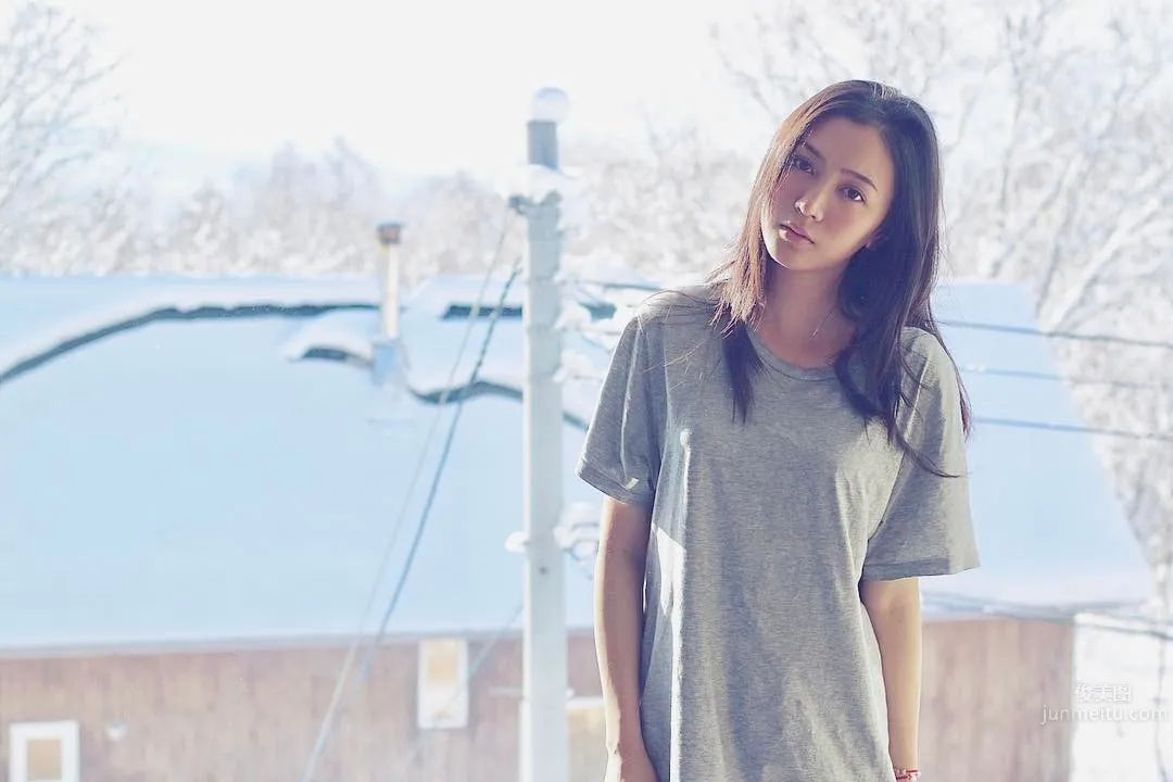 Hong Kong Model Zhang Xinxin Eye-Catching Street Photos photo 13