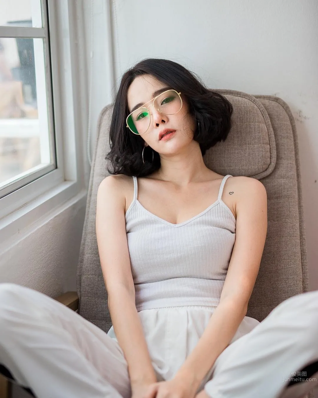 泰国清新短发正妹 Pumpui超细嫩腿逆天_43