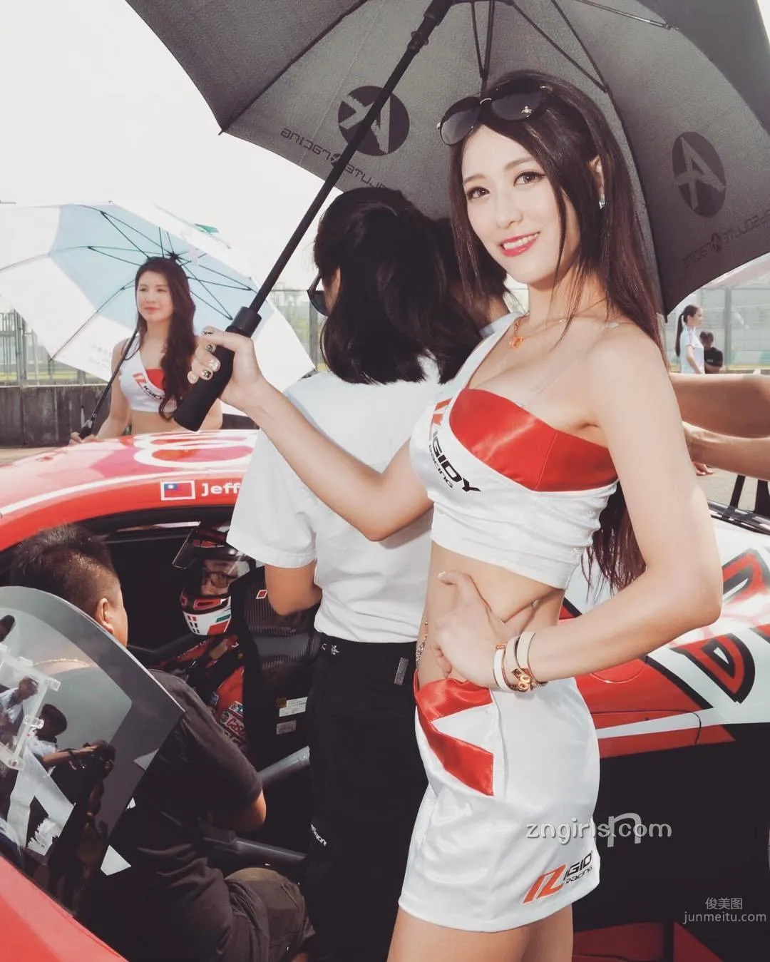 台灣正妹愛佳奈 超甜美娃娃音34D好身材 7