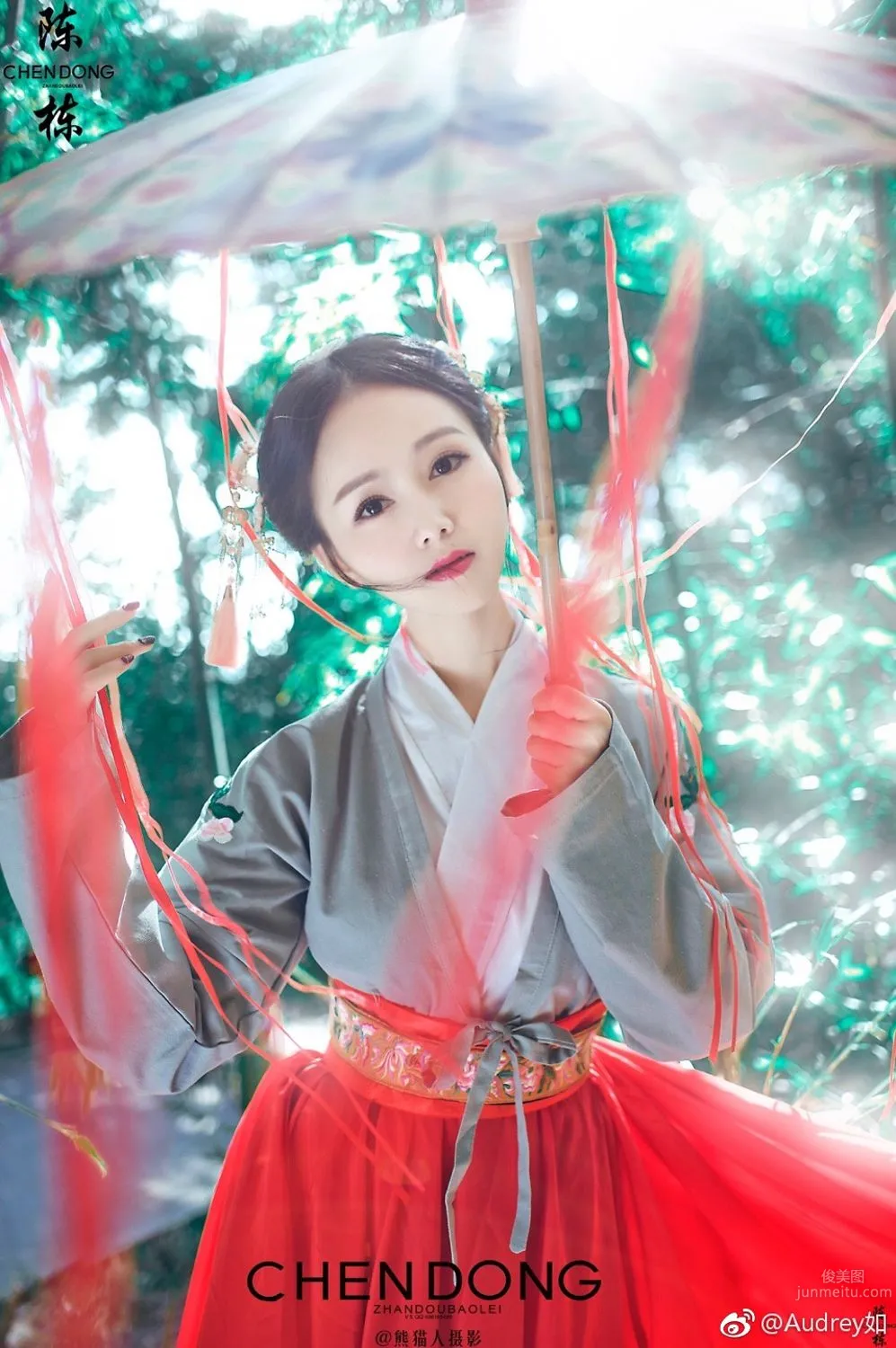 Classical Beauty Audrey Ru, Elegant Bearing Across Ten Miles of Peach Blossoms photo 16