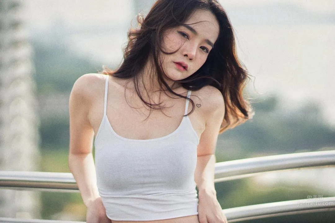 泰国清新短发正妹 Pumpui超细嫩腿逆天_28