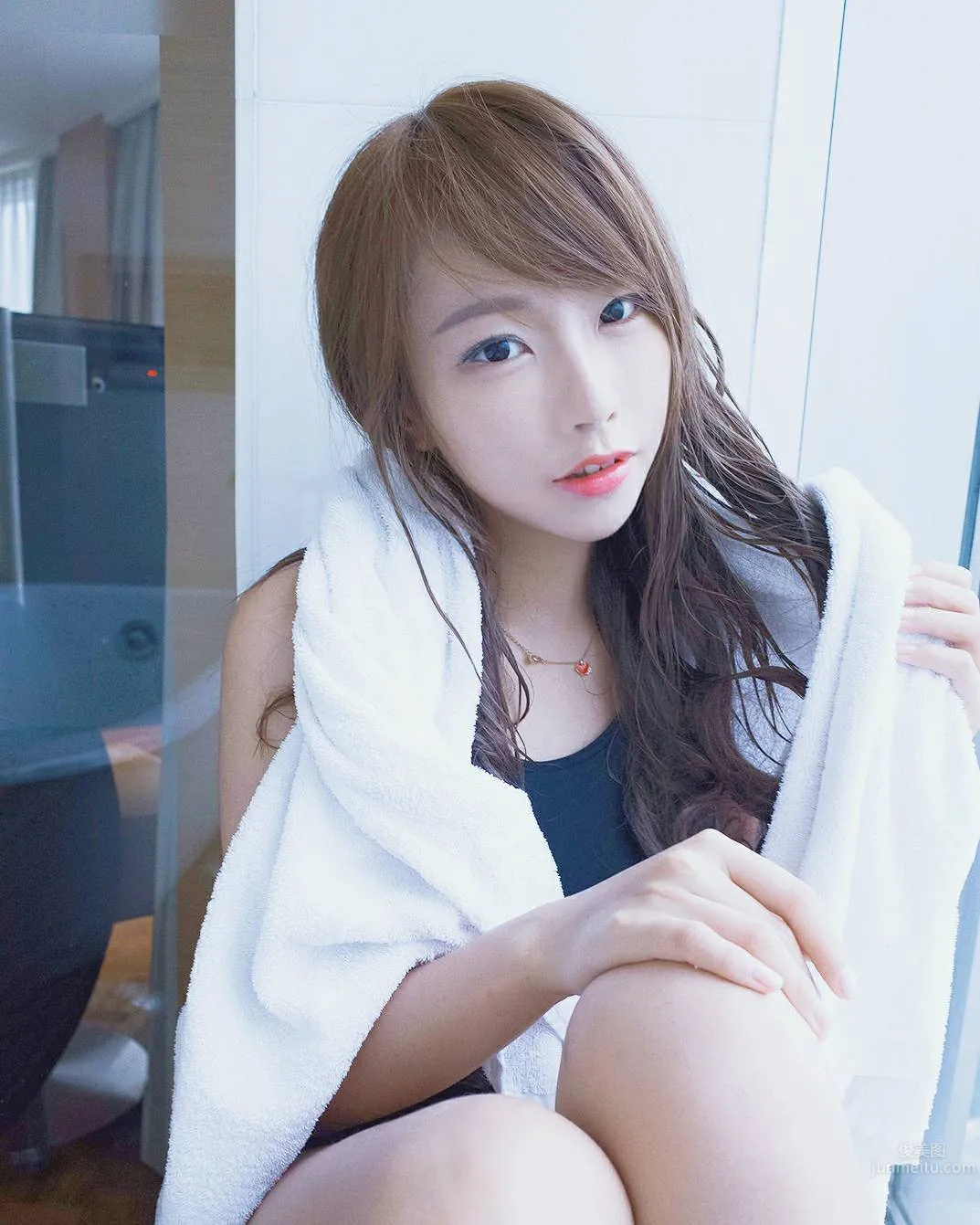 Hong Kong Beauty Su Yi IG Playful Private Shoot Photos photo 23